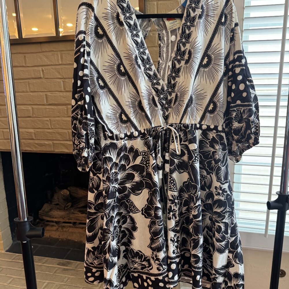 FARM Rio Black and White Floral Mini Dress - Picture 3 of 6